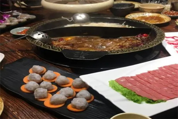 巴蜀老火锅加盟