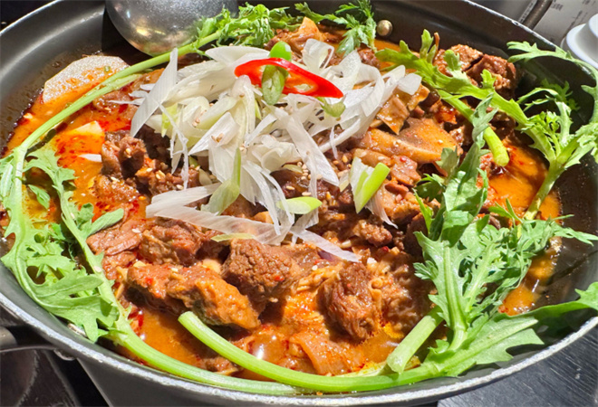 烧椒牛肉火锅 烧椒牛肉火锅