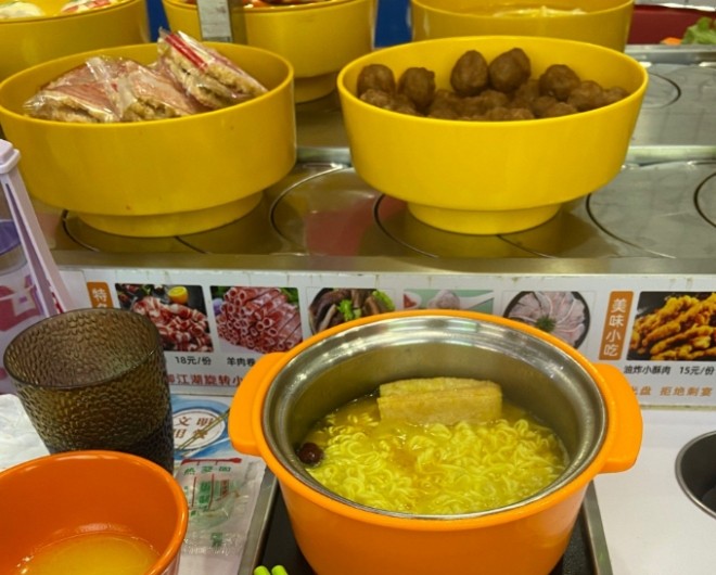 木婉清回转自助火锅加盟