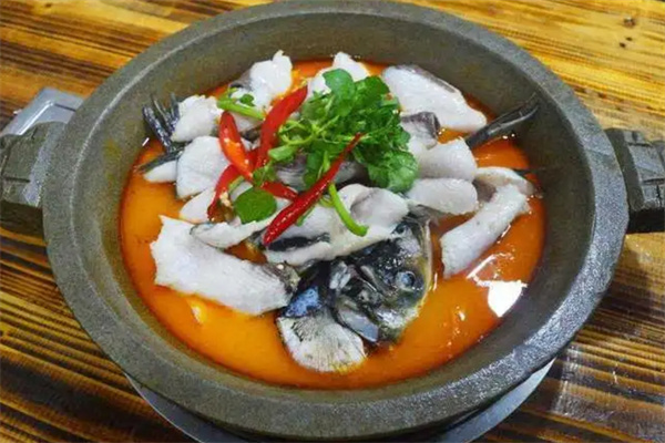 荆沙石锅鱼火锅加盟