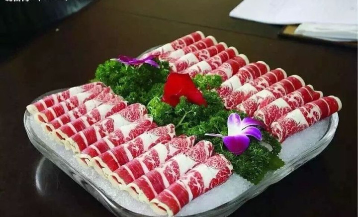 羡鲜小炉旋转小火锅加盟