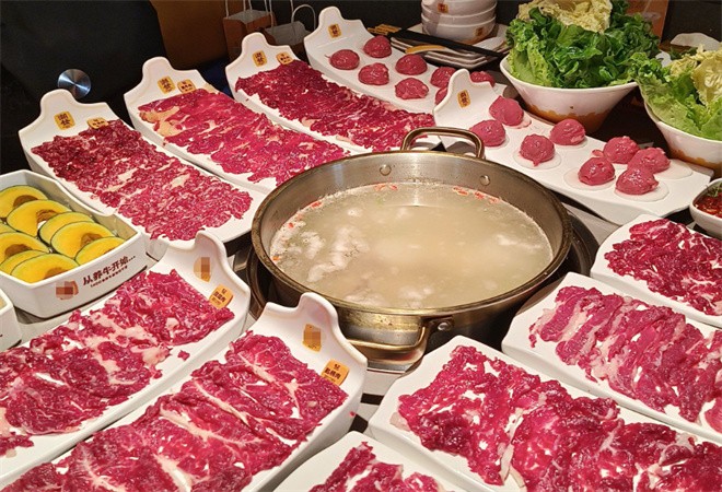 潮膳汇牛肉火锅加盟