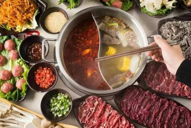 馨苑乌记牛肉火锅加盟
