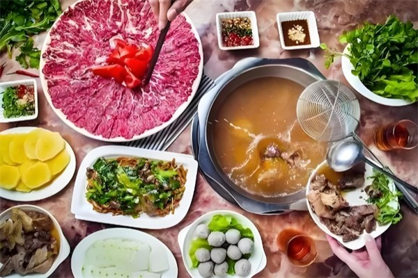 望煊潮汕风味火锅加盟
