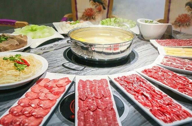 牛基地火锅
