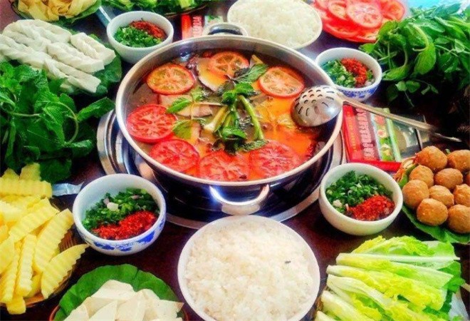 酸辣婆火锅加盟