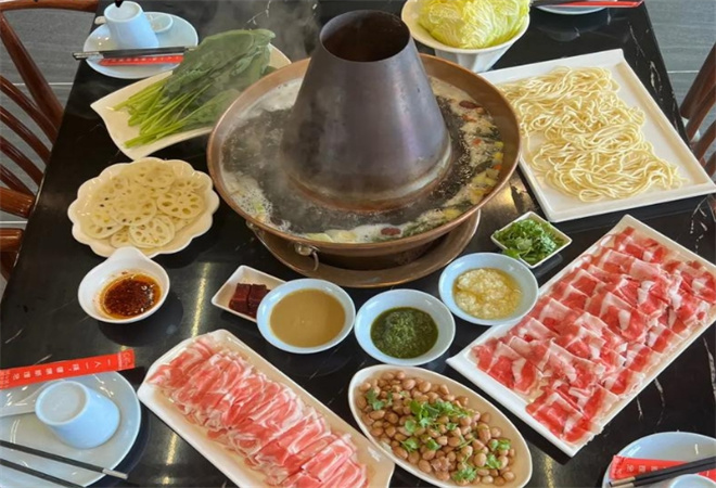 老铜锅火锅 老铜锅火锅