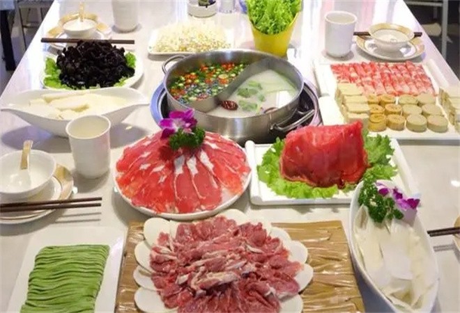 燕姐牛羊肉火锅加盟