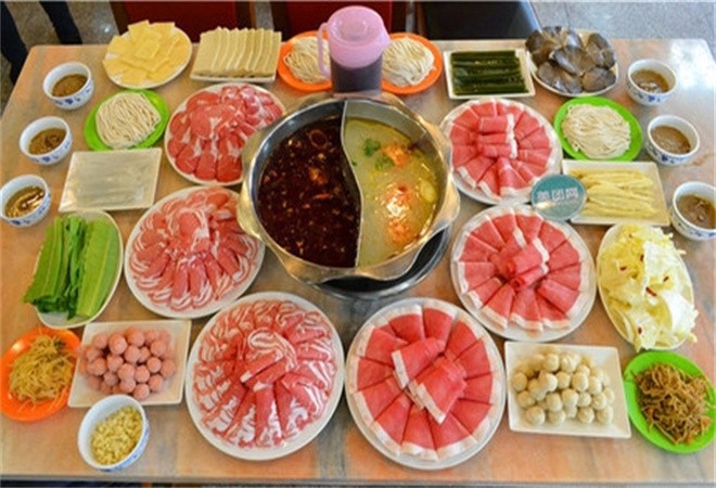 纯自助火锅加盟