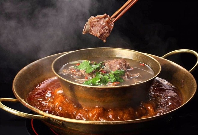 丑味居牛排火锅加盟