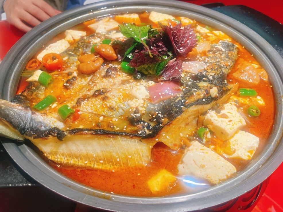 岭鲜一条鱼豆花烤鱼
