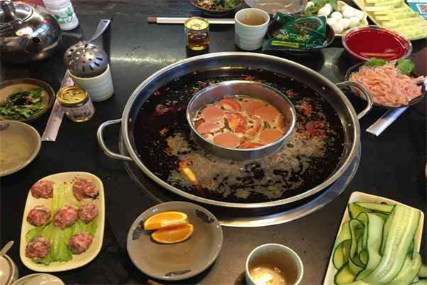 农家小院火锅加盟