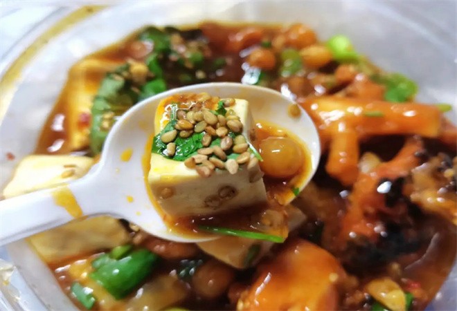豆小涮藤椒豆花鸡加盟
