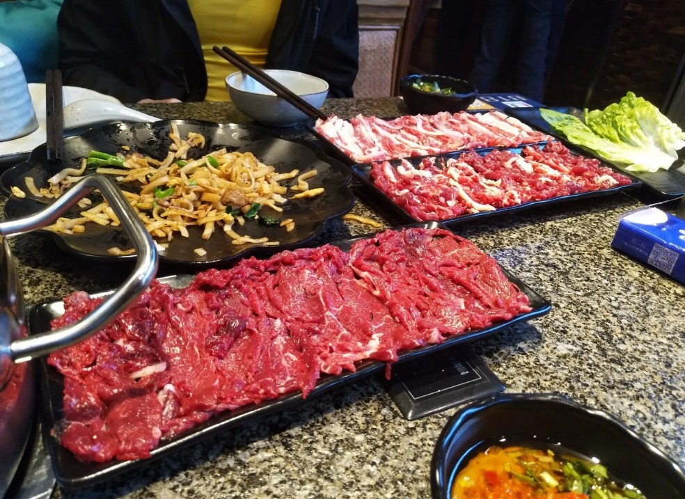 潮牛客潮汕鲜牛肉火锅