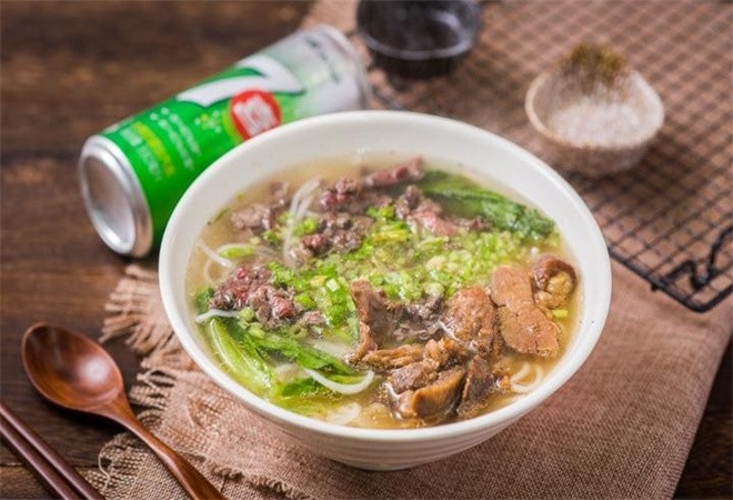 白塔牛肉粿条汤加盟