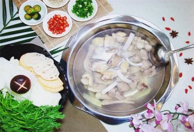 潮味轩椰子鸡火锅加盟