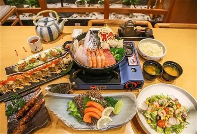 和颜施寿喜烧加盟