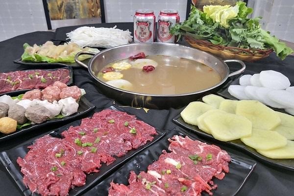 渝白李香老火锅加盟