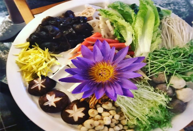 双城记食花鲜花火锅