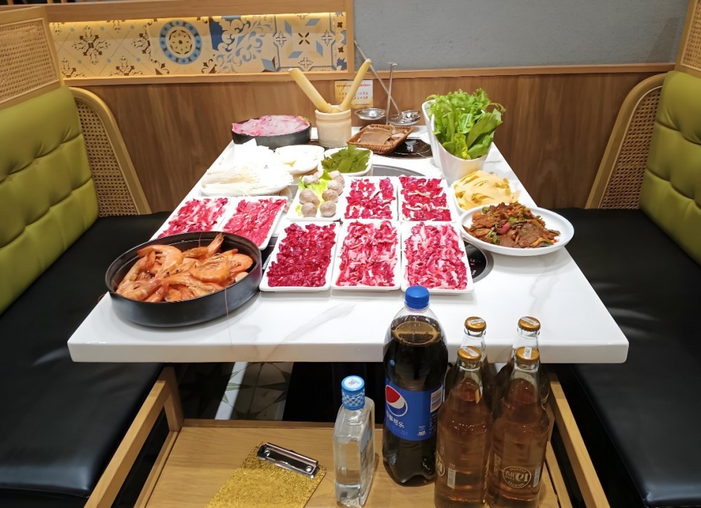 四点金潮汕鲜牛肉火锅