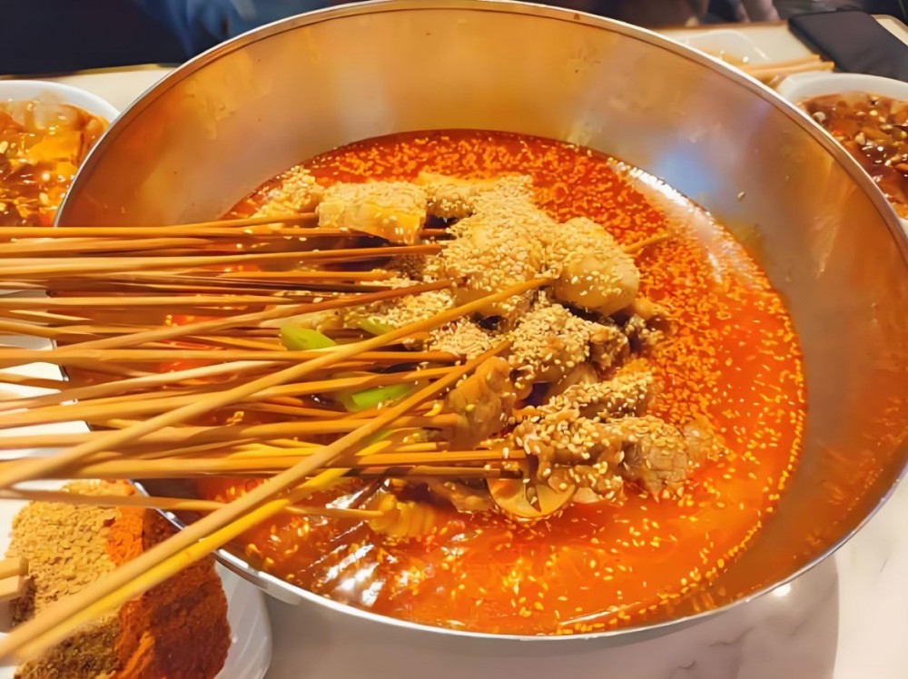 小椒犟红油串串