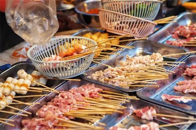 走街串巷串串香