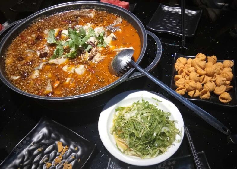 豆花鱼自助火锅加盟