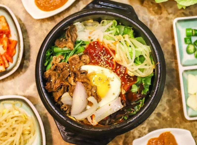 牛肉石锅拌饭加盟