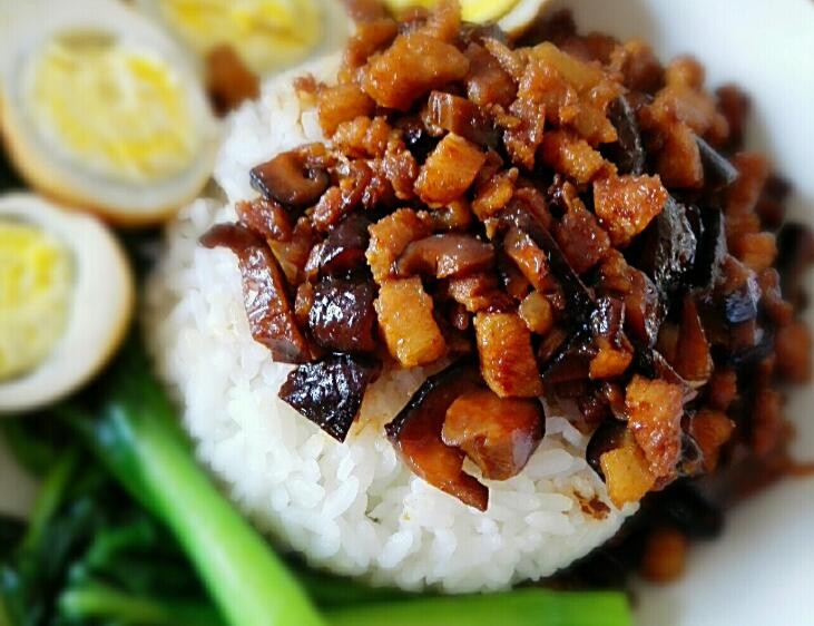 米饭特色快餐加盟