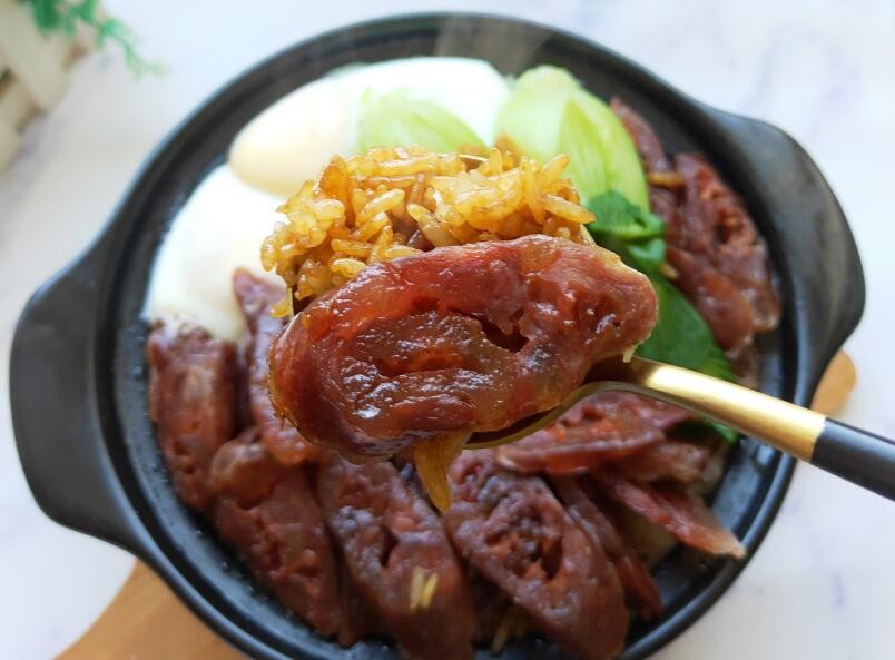 香肠石锅拌饭加盟
