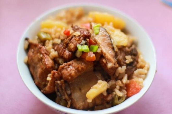 鲜骨道酱烧排骨饭加盟