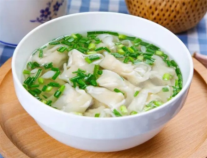 八鲜馄饨
