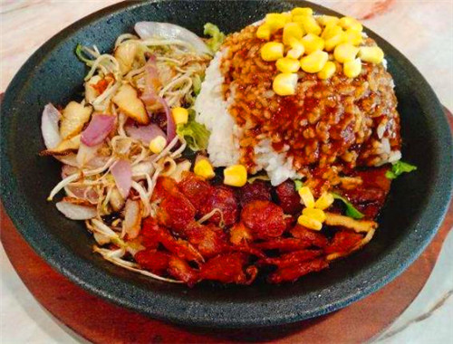 香旺烤肉拌饭加盟