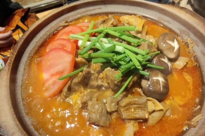庐大牛炭炉牛杂馆加盟