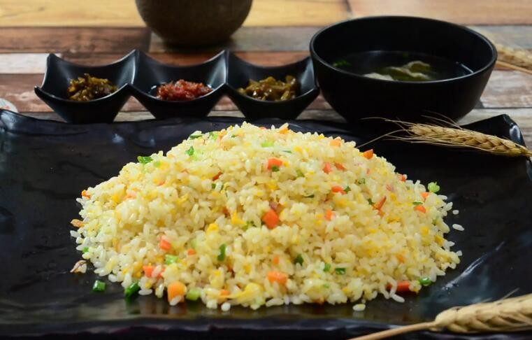 禾谷炒饭