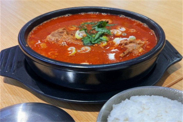 妈妈汤饭加盟