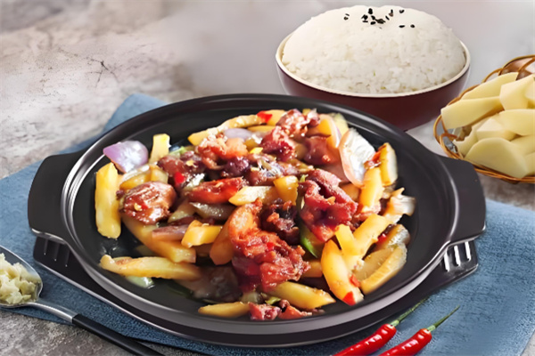 锦味坊瓦香鸡米饭加盟