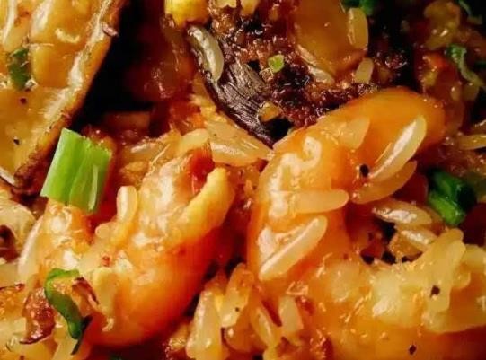 木桶海鲜炒饭加盟