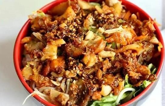 盈香居烤肉拌饭加盟