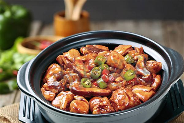 祥客基鲍汁肥牛鸡加盟