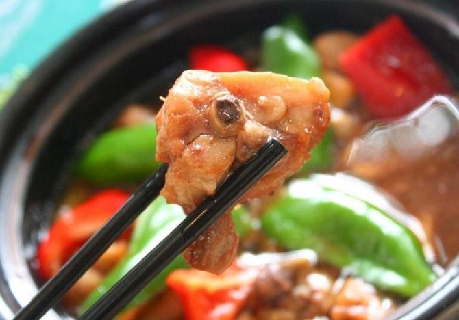 老程记黄焖鸡米饭