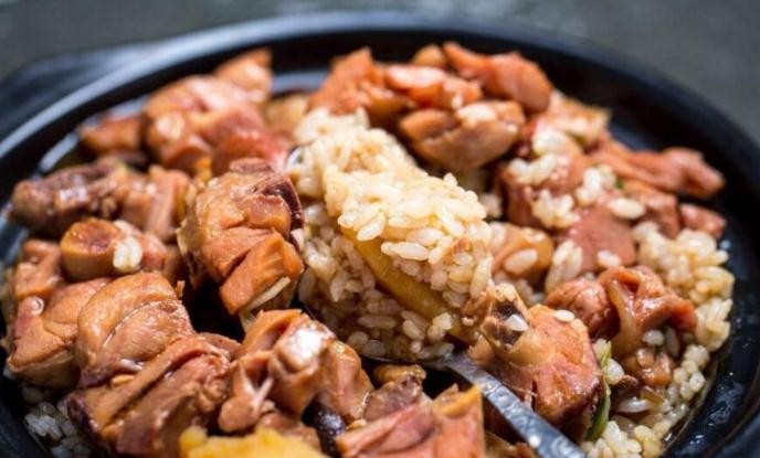 凌轩阁黄焖鸡米饭