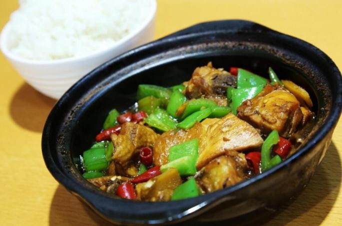 心品味黄焖鸡米饭