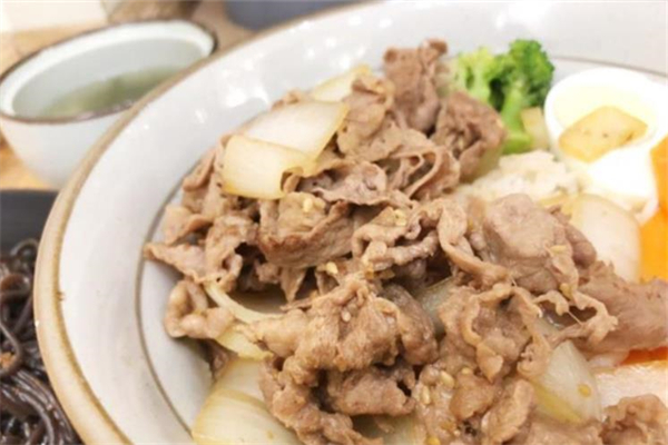 食神牛肉饭便当加盟