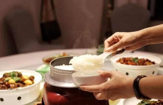 和福芦小锅米饭加盟
