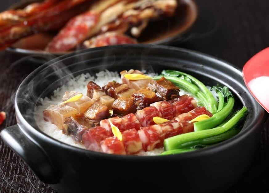 饭多多煲仔饭加盟