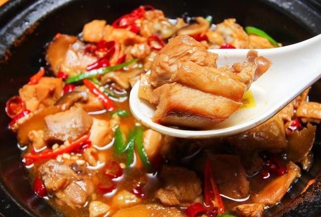 锦味坊黄焖鸡米饭