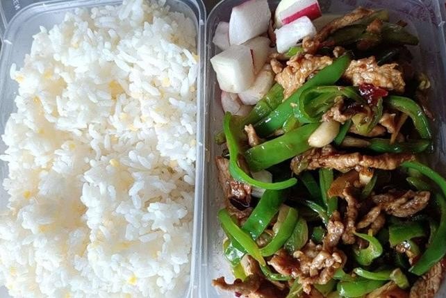 六元盒饭