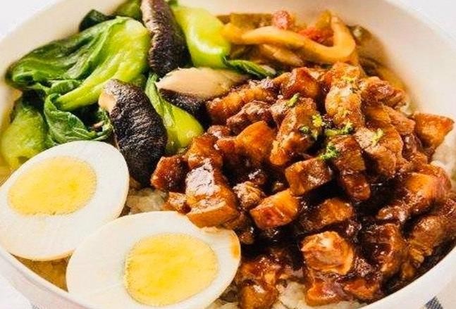 胡须张卤肉饭