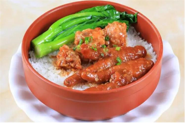 小猪哥排骨饭加盟